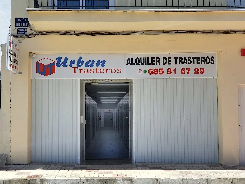 Alquiler Trasteros Económicos en C. Pura Gutiérrez, 12 C. Emilio thuiller, 60, Cdad. Jardín, 29014 Málaga, España - Imagen 2