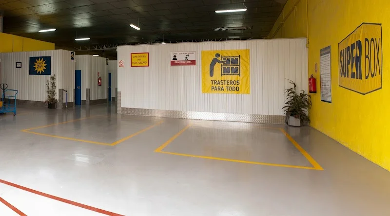 SUPERBOX en Polígono Industrial Camposol, Nave, 19, 30006 Puente Tocinos, Murcia, España - Imagen 3