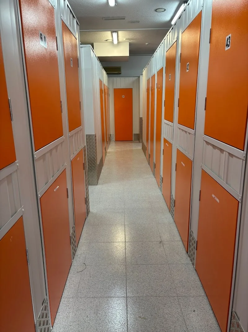 Trastero Castillo en Carril de las Palmeras, 5, 30002 Murcia, España - Imagen 1