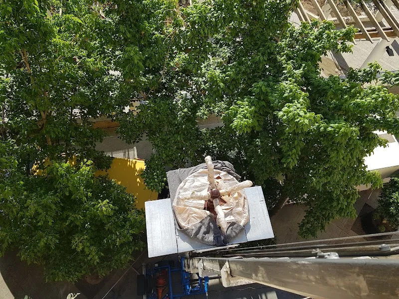 Mudanzas y Guardamuebles Guirao, Murcia en Av. Príncipe de Asturias, 35, 30107 Guadalupe, Murcia, España - Imagen 2