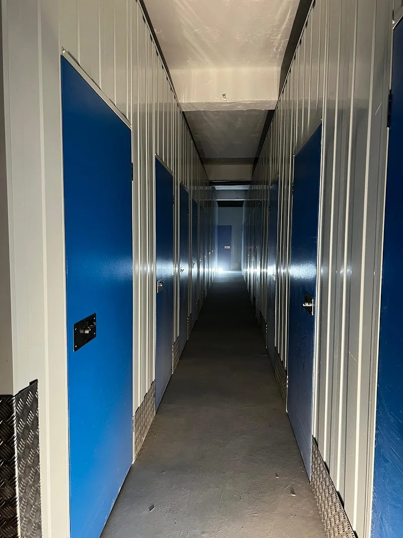 TOP TRASTEROS en Carrer del Bisbe Sastre, 22, Ponent, 07011 Palma, Illes Balears, España - Imagen 2