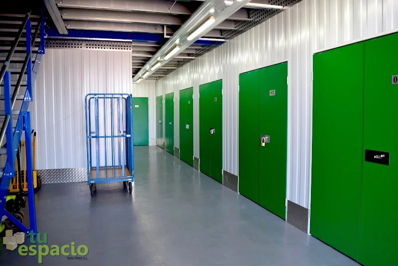 Tu Espacio Son Oms en Carrer del Camp Franc, 9, Nave 4, Platja de Palma i Pla de Sant Jordi, 07199 Palma, Illes Balears, España - Imagen 1