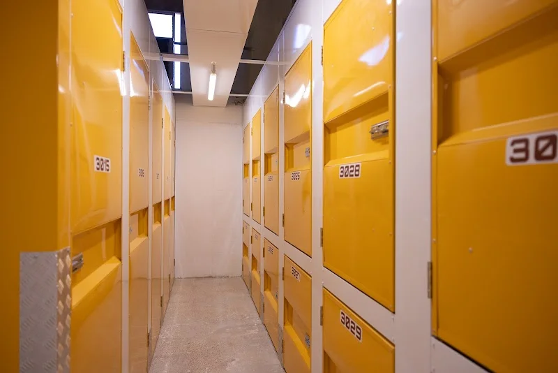 Balearic Box en Carrer Gremi de Boters, 46, Nord, 07009 Polígon industrial de Son Castelló, Illes Balears, España - Imagen 2