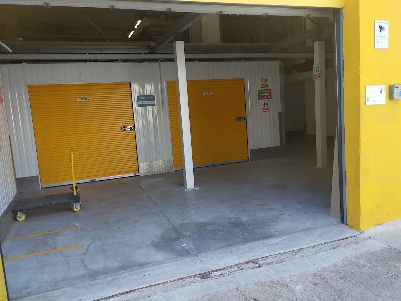 Balearic Box en Carrer Gremi de Boters, 46, Nord, 07009 Polígon industrial de Son Castelló, Illes Balears, España - Imagen 3