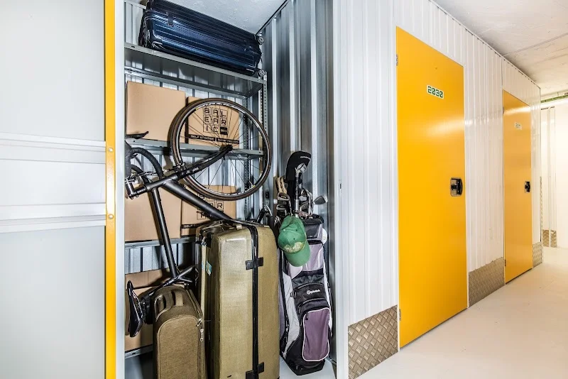 Balearic Box en Carrer Gremi de Boters, 46, Nord, 07009 Polígon industrial de Son Castelló, Illes Balears, España - Imagen 5