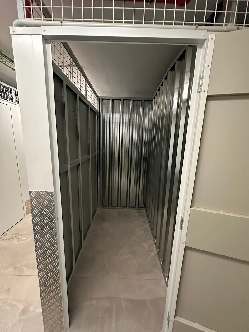 Mallorca Storage en Carrer Setze de Juliol, 73, Nord, 07009 Palma, Illes Balears, España - Imagen 4