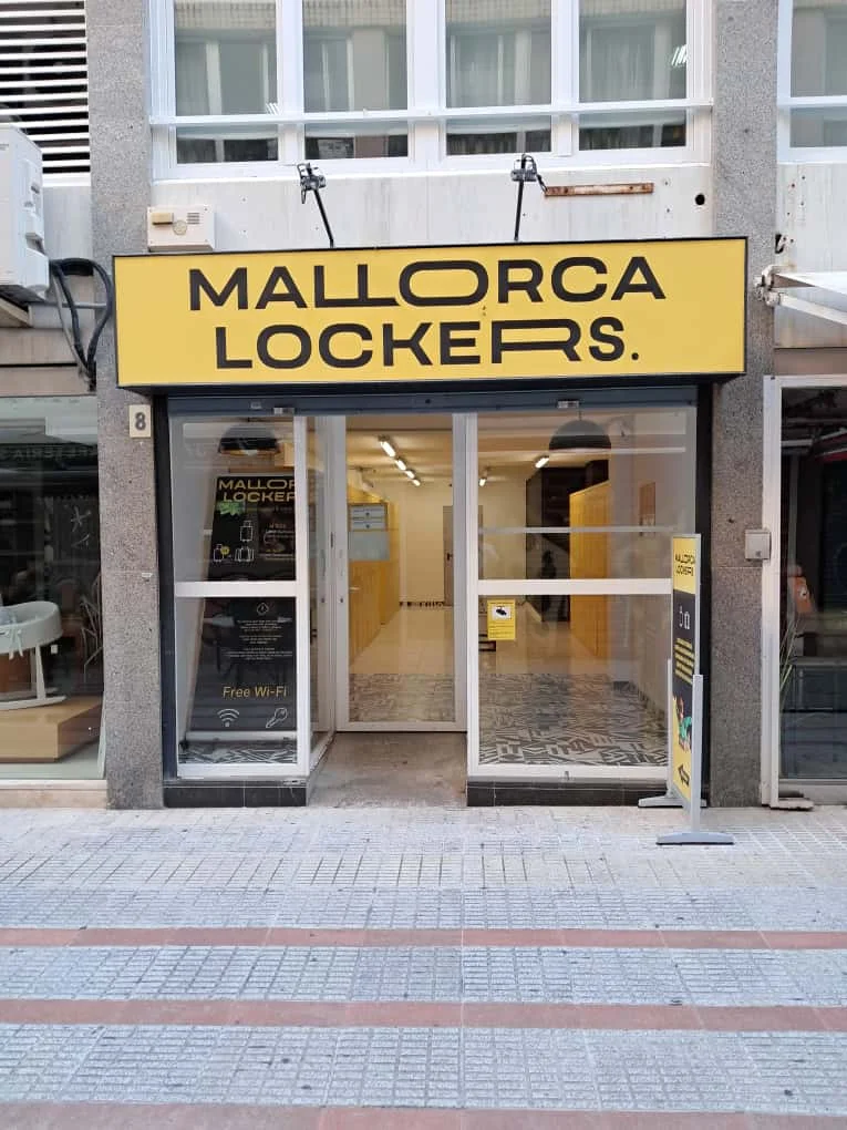 Mallorca Lockers - Luggage Storage en Passatge Particular de Santa Catalina de Sena, 8, Centre, 07002 Palma, Illes Balears, España - Imagen 1