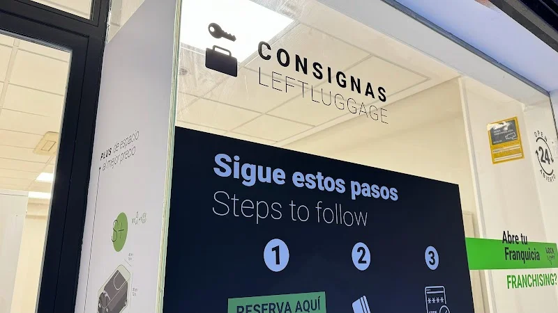 LOCK & enjoy! - Consignas en Plaza de España en Carrer d'En Vilanova, 1, Centre, 07002 Palma, Illes Balears, España - Imagen 5