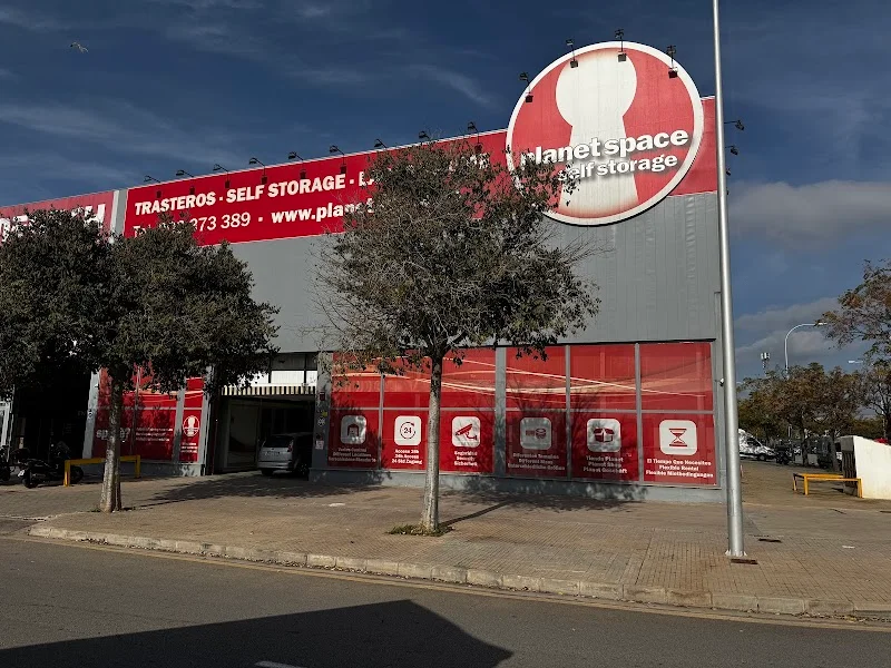 Planet Space: SON MORRO en Carrer Ca Na Vinagre, 3a, Llevant, 07007 Palma, Illes Balears, España - Imagen 1