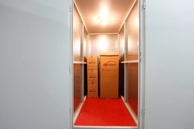 ExtraSpace OUTLET en Camí dels Reis, 215, Ponent, 07011 Palma, Illes Balears, España - Imagen 5