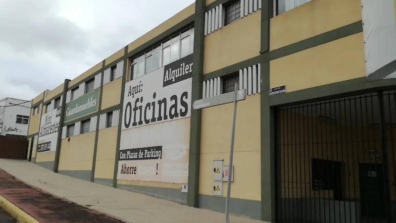 RentBox en C. Ayagaures, 1, 35010 Las Palmas de Gran Canaria, Las Palmas, España - Imagen 3