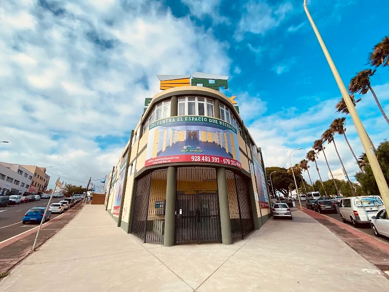 RentBox en C. Ayagaures, 1, 35010 Las Palmas de Gran Canaria, Las Palmas, España - Imagen 5