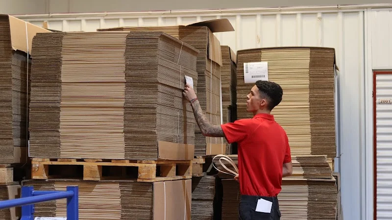 Encaja | Mudanzas, Trasteros y guardamuebles en Las Palmas en Calle Dr. Juan Domínguez Pérez, 28, 35008 Las Palmas de Gran Canaria, Las Palmas, España - Imagen 2