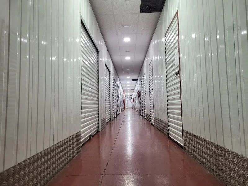 Encaja | Mudanzas, Trasteros y guardamuebles en Las Palmas en Calle Dr. Juan Domínguez Pérez, 28, 35008 Las Palmas de Gran Canaria, Las Palmas, España - Imagen 3