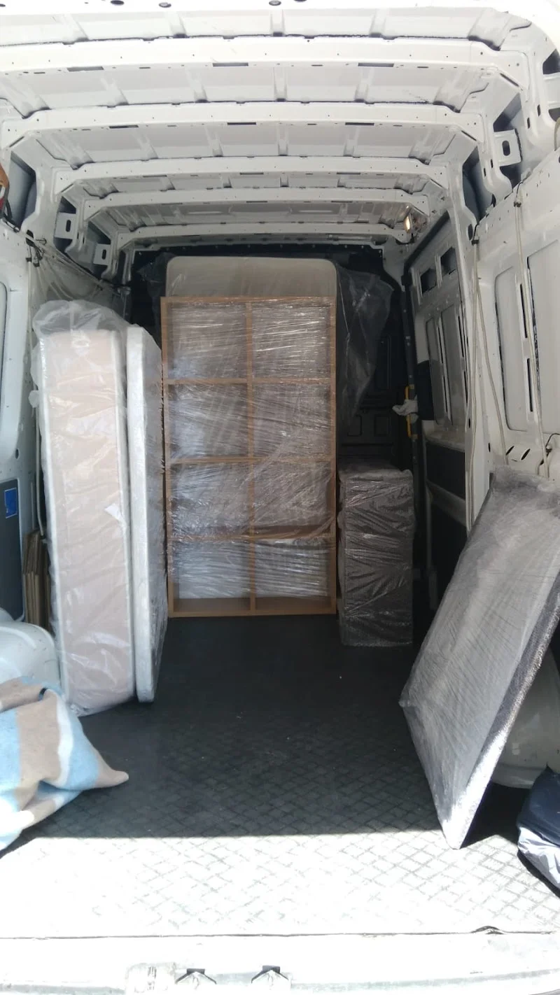 Mudanzas Gesapro en C. Beneficiado Jose Estupiñan, 41, 35219 Telde, Las Palmas, España - Imagen 5