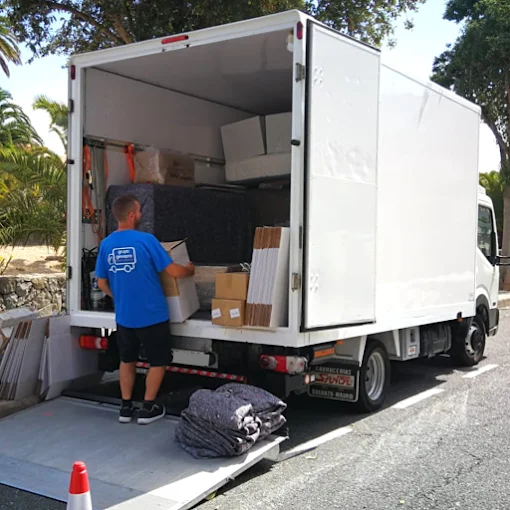 Mudanzas Gesapro Las Palmas en C. Pamochamoso, 51, 35004 Las Palmas de Gran Canaria, Las Palmas, España - Imagen 3