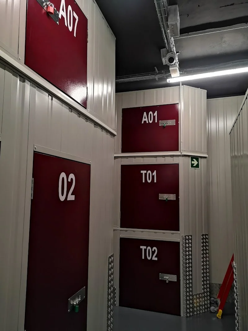 Trasteros Errekalde en Camilo Villabaso Kalea, 25, Errekalde, 48002 Bilbao, Bizkaia, España - Imagen 5