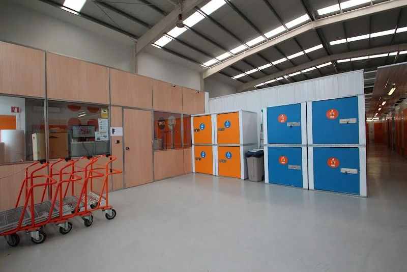 TKB, Alquiler de trasteros en Bilbao en Ibaizabal Kalea, 41, 48960 Kurtzea, Bizkaia, España - Imagen 1