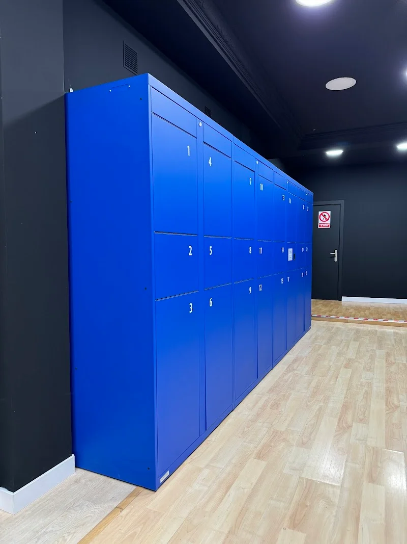 The Blues Lockers en Dendarikale, 21, Ibaiondo, 48005 Bilbao, Bizkaia, España - Imagen 2