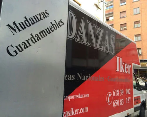 Mudanzas Iker en Kalea, Zabalbide Kalea, 59, 48006 Bilbao, Bizkaia, España - Imagen 5