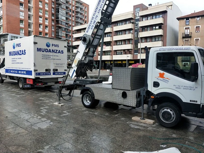PMS LOGÍSTICA INTEGRAL DEL MUEBLE | Guardamuebles y Mudanzas en Bilbao y Bizkaia en pabellon G4-G5-G6, Pol. Ind. Ugarte, Barrio Barrondo, 48480, Vizcaya, España - Imagen 5