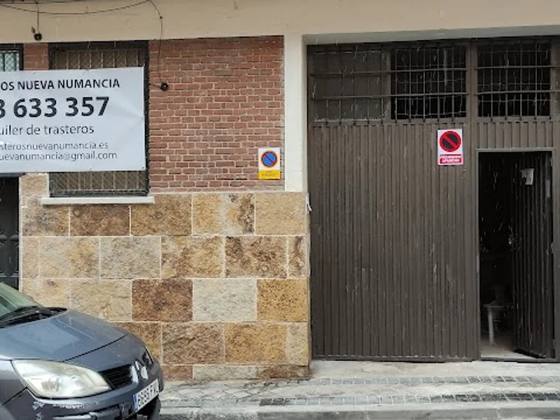 Trasteros Nueva Numancia en C. Isabel Méndez, 17, Local, Puente de Vallecas, 28038 Madrid, España - Imagen 1