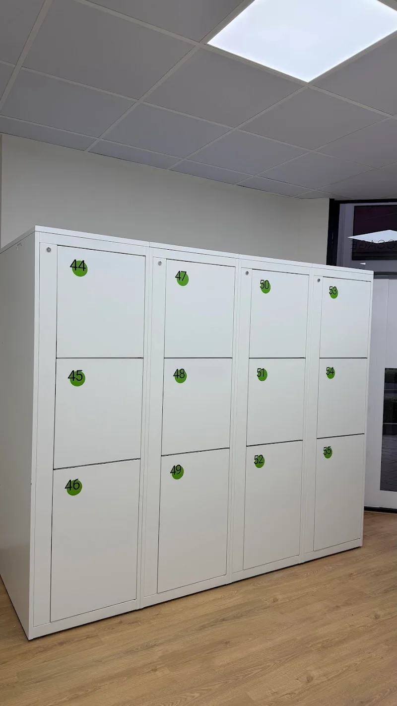 LOCK & enjoy! - Consignas en Luceros en C. Segura, 18, 03004 Alicante (Alacant), Alicante, España - Imagen 3