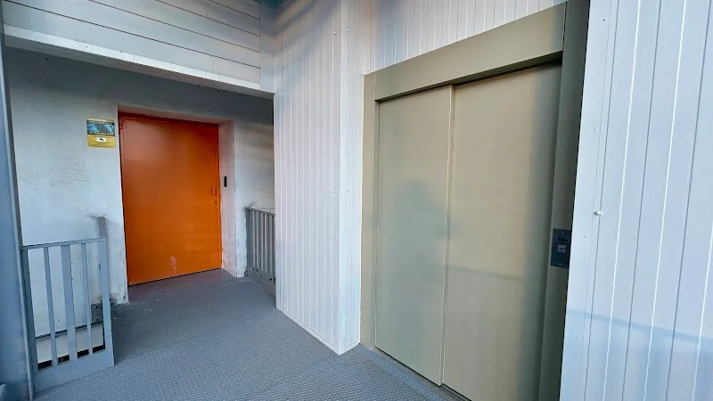 Guardeaqui Self Storage en Av. de Miguel Hernández, 03550 Sant Joan d'Alacant, Alicante, España - Imagen 5