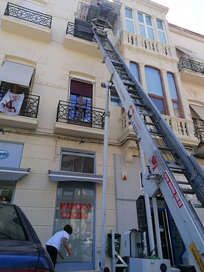 Mudanzas en Alicante y Guardamuebles La Seda en Av. Pintor Baeza, 3, 03010 Alicante (Alacant), Alicante, España - Imagen 2