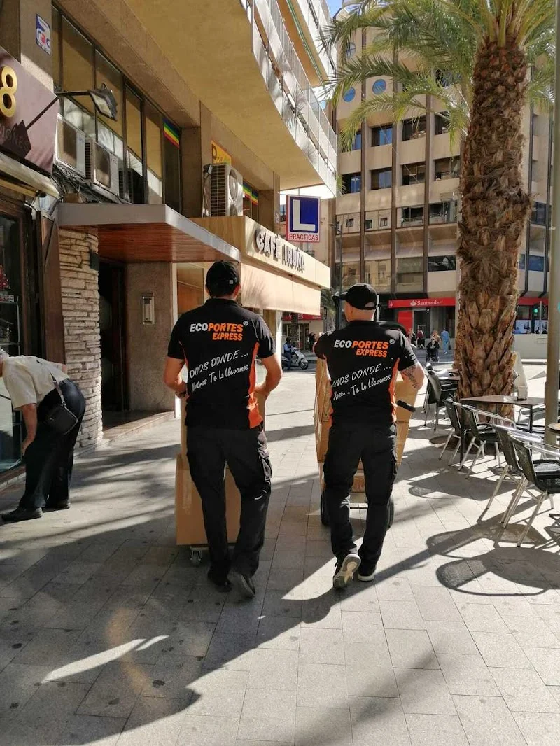 Mudanzas Alicante Ecoportes en Av. Maisonnave, 41, 03003 Alicante (Alacant), Alicante, España - Imagen 5