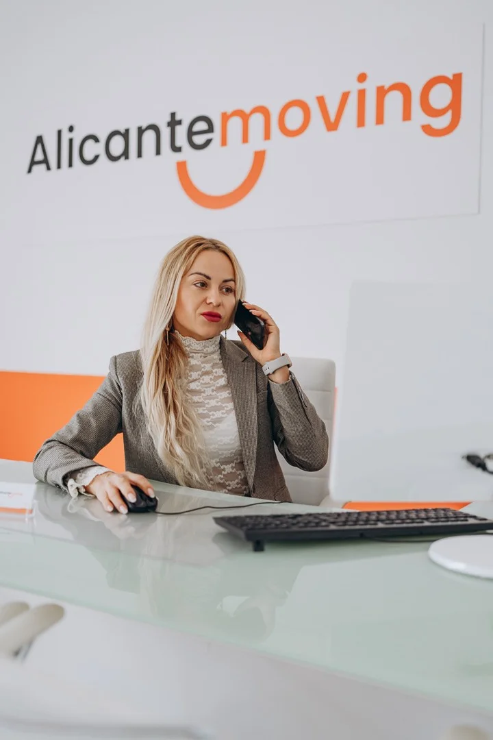Alicante Moving en Av. Maisonnave, 28 bis, 03003 Alicante (Alacant), Alicante, España - Imagen 1