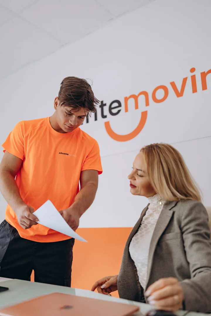 Alicante Moving en Av. Maisonnave, 28 bis, 03003 Alicante (Alacant), Alicante, España - Imagen 2