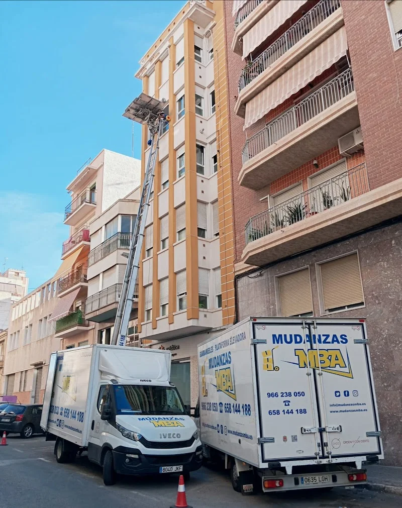 MUDANZAS MBA ALICANTE en C/ Viento, 9, 03006 Alicante (Alacant), Alicante, España - Imagen 2