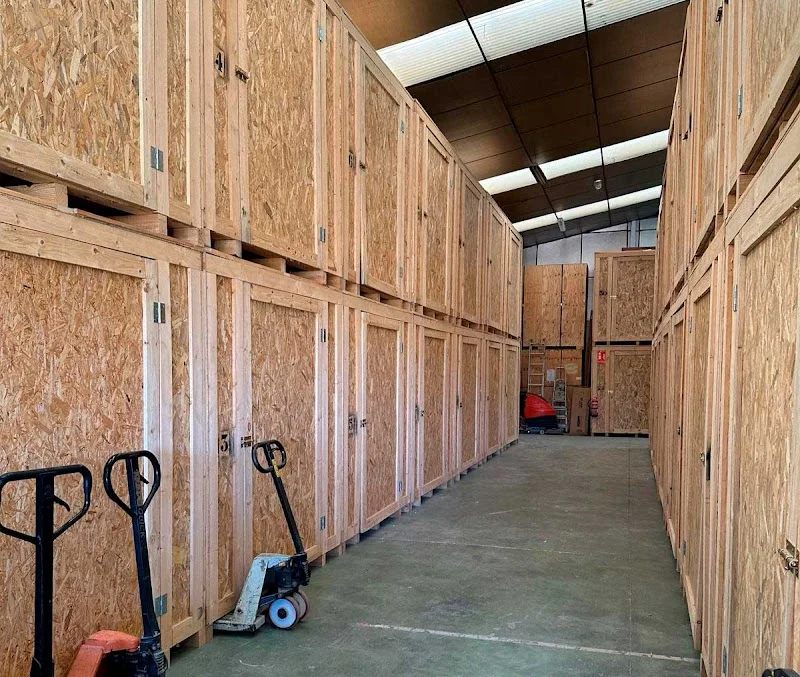 Mudanzas Ebm en Carrer dels Transports, 8, 03008 Alacant, Alicante, España - Imagen 4