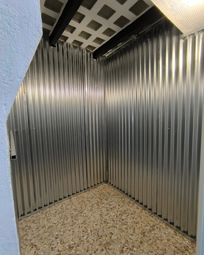 Trasteros el Vial Córdoba en C. Luis Ponce de León, 2, Bajo/ Cochera, Noroeste, 14006 Córdoba, España - Imagen 5