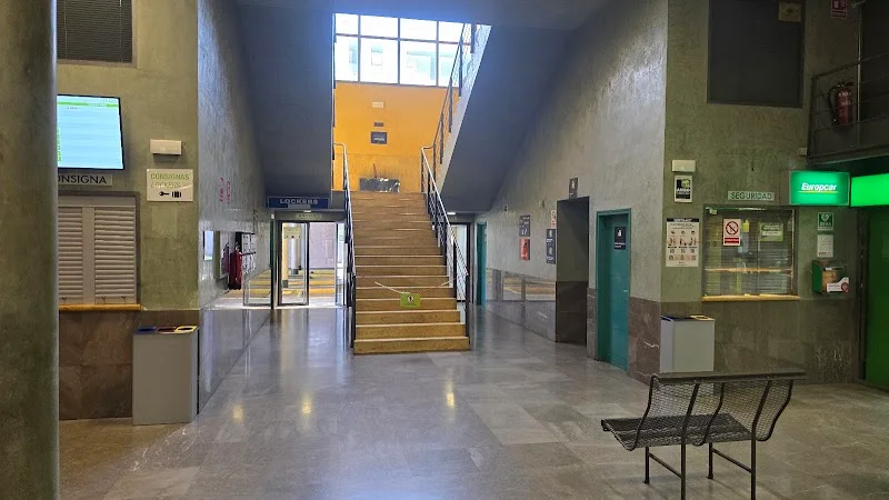 Cordoba Lockers / Luggage Storage (inside the bus terminal) en Estacion De Autobuses Plaza De Las Tres Culturas, S, 14011, Noroeste, 14011 Córdoba, España - Imagen 3
