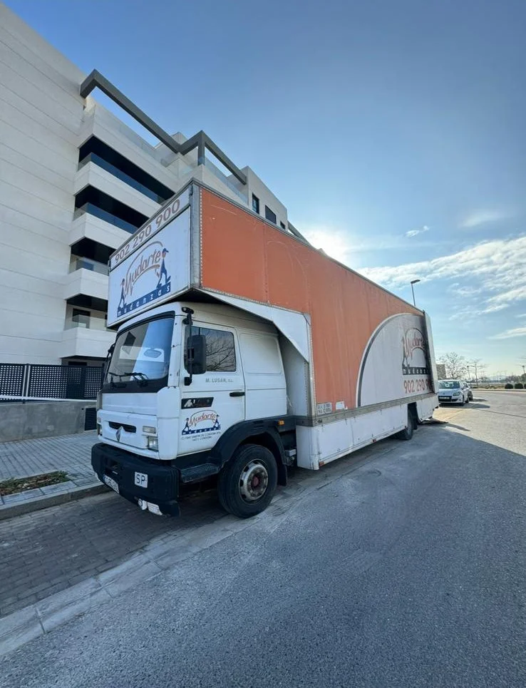 Mudanzas Mudarte en Av. Agrupación Córdoba, 19, nave 3C, 14014 Córdoba, España - Imagen 5