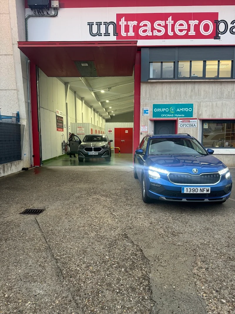 Un Trastero Para Mí en Calle del Propano, 16, Pol. Ind. San Cristóbal, C. del Etileno, 42, 47012 Valladolid, España - Imagen 4
