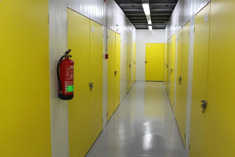 Tu Trastero® - Alquiler de Trasteros Valladolid en C. Plata, 17, 47012 Valladolid, España - Imagen 2