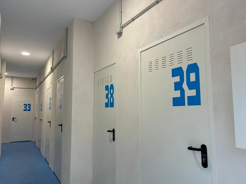 Trastero MegaTrasteros Paseo Zorrilla en P.º de Zorrilla, 111, 47008 Valladolid, España - MejorTrastero