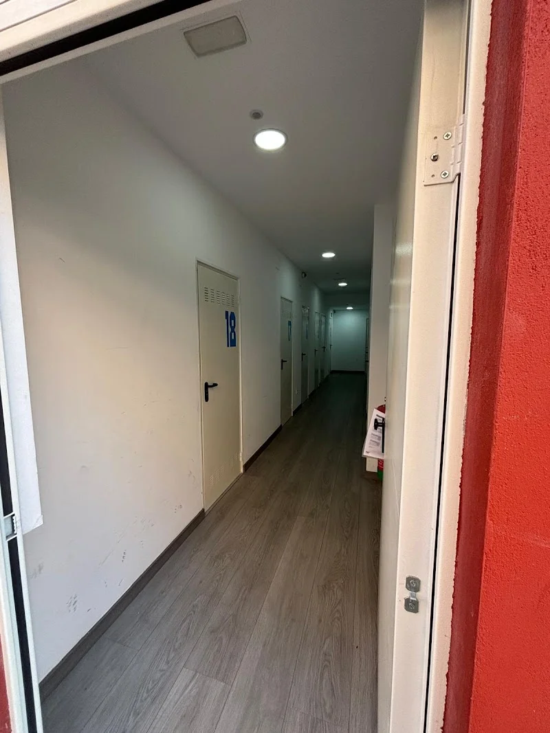 MegaTrasteros Dársena en C. Dársena, 5, 47009 Valladolid, España - Imagen 3