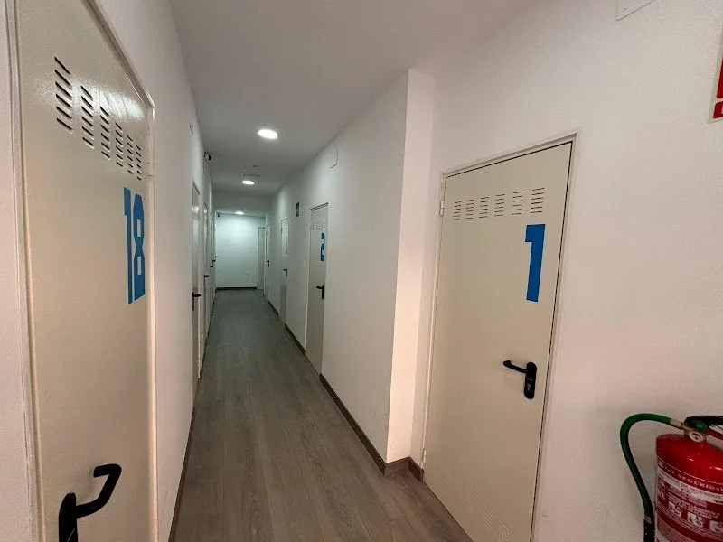 MegaTrasteros Dársena en C. Dársena, 5, 47009 Valladolid, España - Imagen 4