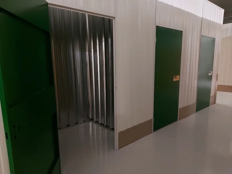 Box rent self storage Estaño en C. Estaño, 10, 47012 Valladolid, España - Imagen 4