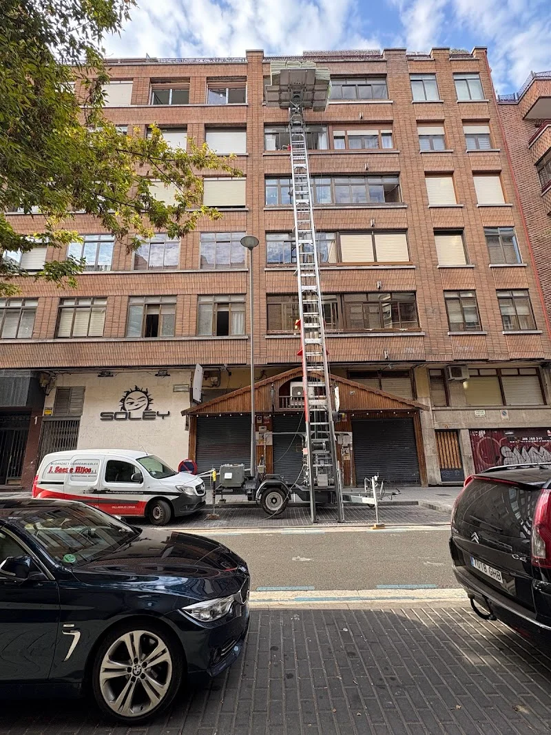 Mudanzas J. Sáez e Hijos S.L. en C. Forja, 7, 47008 Valladolid, España - Imagen 4