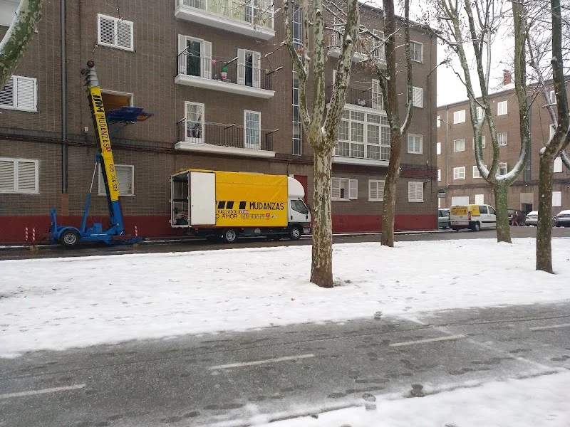 Mudanzas Jacinto Amor Valladolid en Av de Burgos, 22, 47009 Valladolid, España - Imagen 4