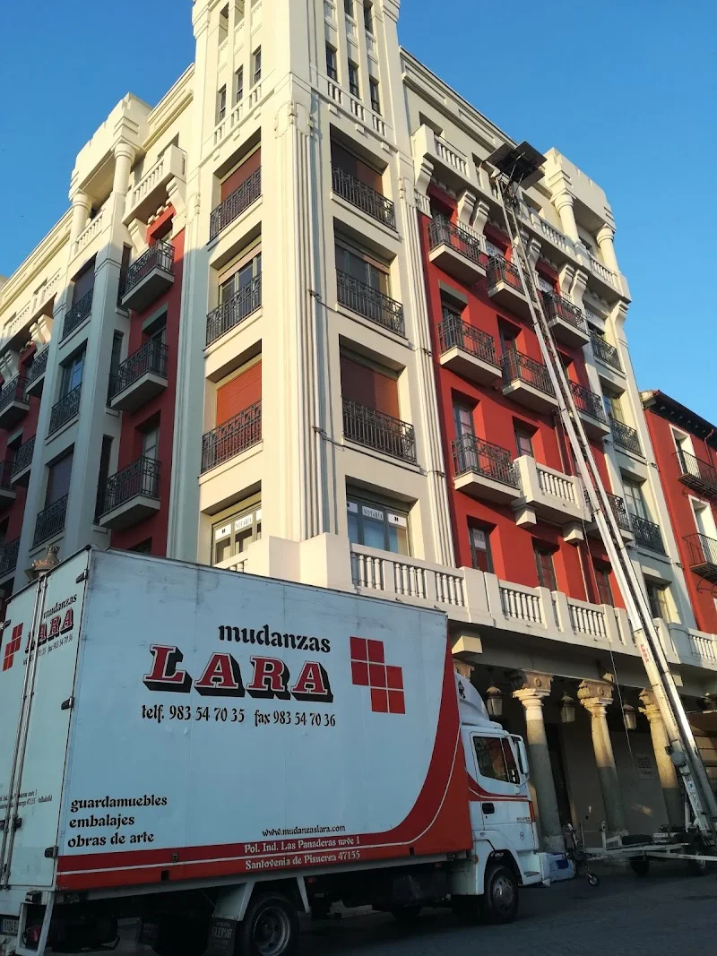 Mudanzas y Guardamuebles Lara en C. Labrador, 14, 47155 Santovenia de Pisuerga, Valladolid, España - Imagen 4