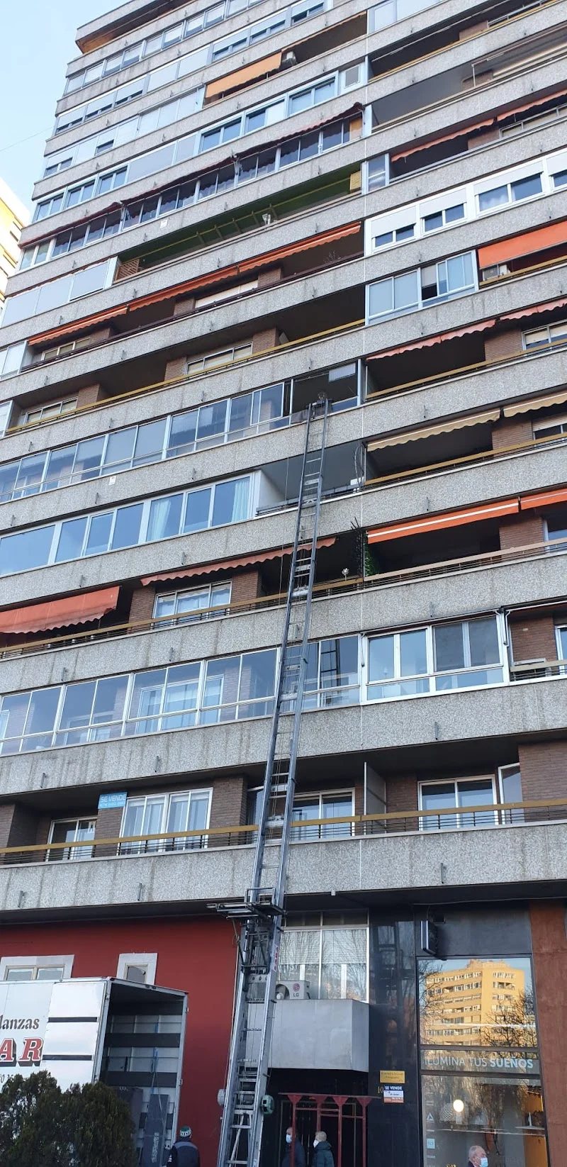 Mudanzas y Guardamuebles Lara en C. Labrador, 14, 47155 Santovenia de Pisuerga, Valladolid, España - Imagen 5