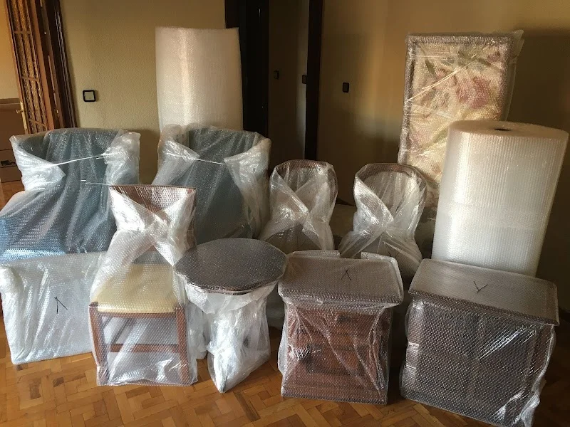 Mudanzas Fran en Pol Ind. Casasola, C. de la Magnolia, 6, 47017 Valladolid, España - Imagen 4