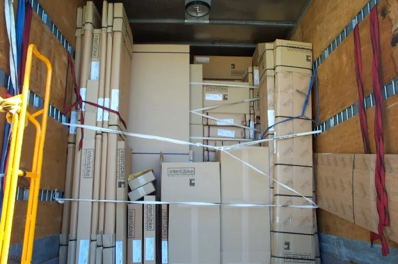 Mudanzas Palencia en Av. Viñalta, 56, 34005 Palencia, España - Imagen 1