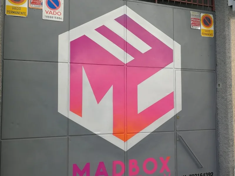 MADBOX CITY Madrid l | Alquiler de trasteros en la zona de Puerta del Ángel en C. Campillo, Latina, 28011 Madrid, España - Imagen 1
